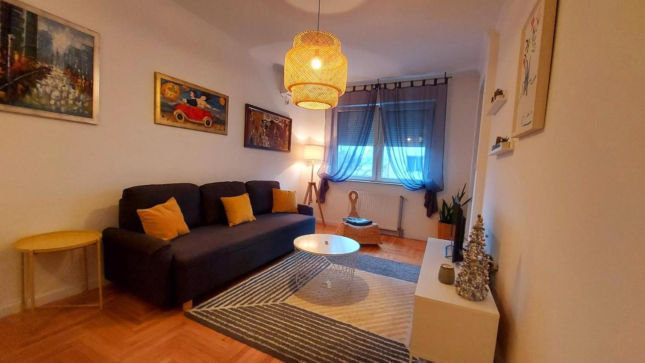 Ema Central Apartment Novi Sad Extérieur photo